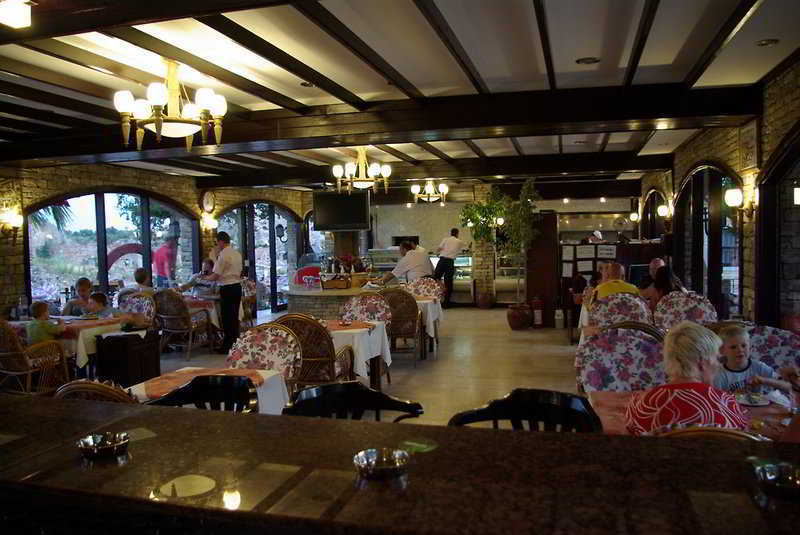 Leda Beach Hotel Sidé Extérieur photo